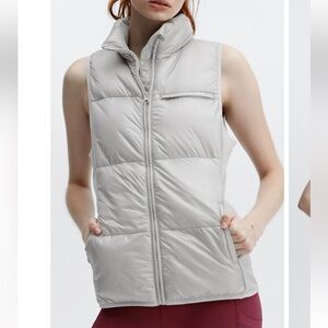 NWT FABLETICS SIZE L 10 Elliot Packable Puffer Vest in ash grey‎ zip up